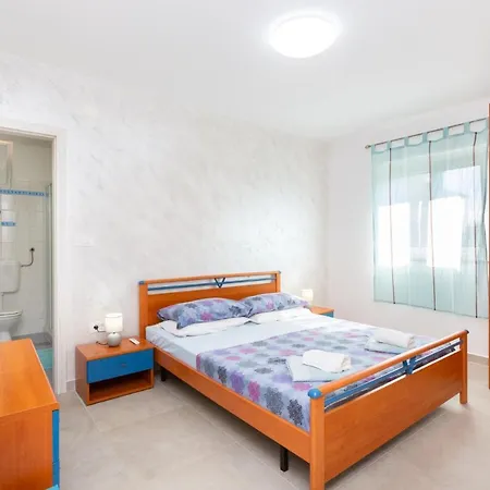 Alojzija Apartment Medulin