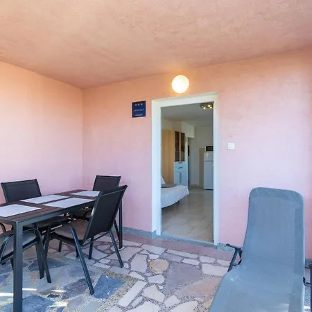 Alojzija Apartment Medulin